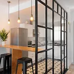 Bright 2 Bedroom With Parking Space And Swimming Pools In Aloha Gardens *